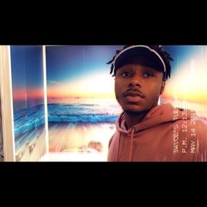 Meet your Posher, Lionel